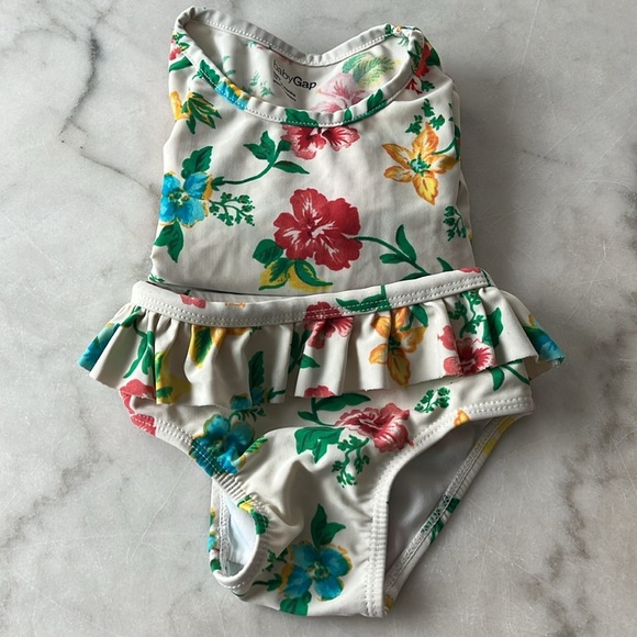 GAP Baby rashguard 2 Swimsuit StartingOut Bundle 12/18 months Floral Polka Print - Picture 5 of 8